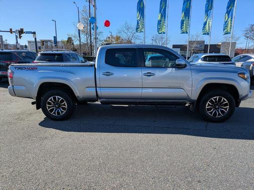 2022 Toyota Tacoma TRD Sport