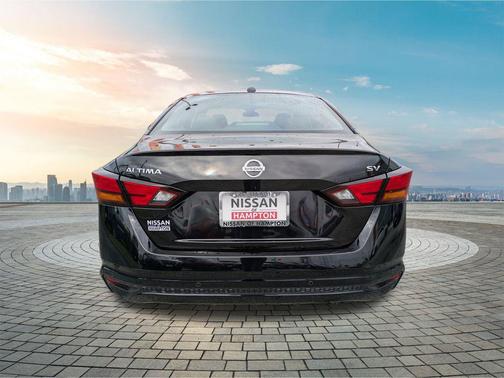 2022 Nissan Altima 2.5 SV