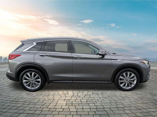 2019 INFINITI QX50 Pure