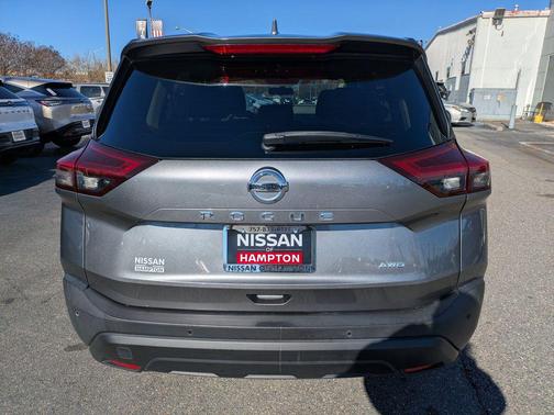 2021 Nissan Rogue S