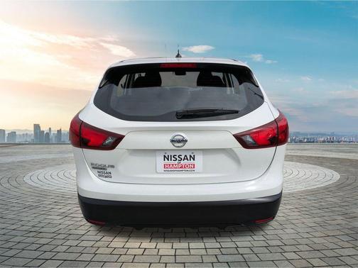 2018 Nissan Rogue Sport S