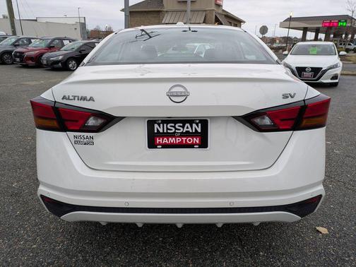 2024 Nissan Altima 2.5 SV