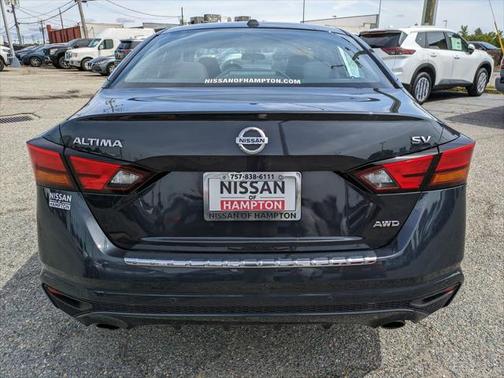 2022 Nissan Altima 2.5 SV