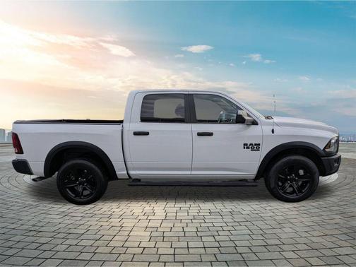 2023 RAM 1500 Classic Warlock Crew Cab 4x4 5'7' Box