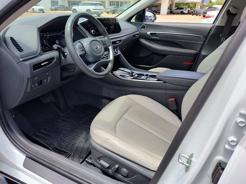 2020 Hyundai SONATA Limited