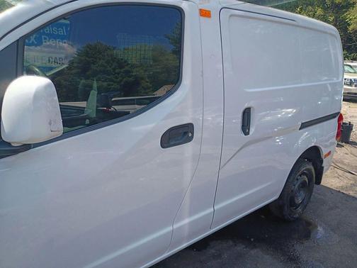 2020 Nissan NV200 SV