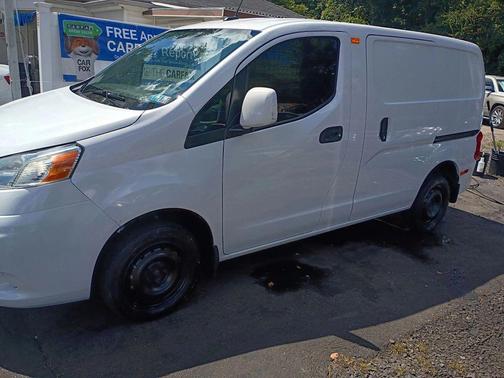 2020 Nissan NV200 SV