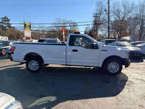 2016 Ford F-150 XL Pickup 2D 8 ft