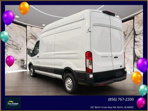 2022 Ford Transit-250 Base