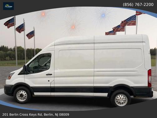 2022 Ford Transit-250 Base