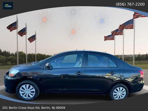 Black Sand Pearl 2007 Toyota Yaris Base