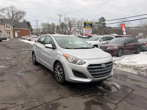 2016 Hyundai Elantra GT Base