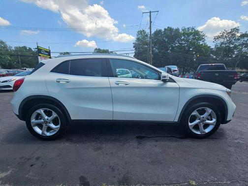 2018 Mercedes-Benz GLA 250 Base