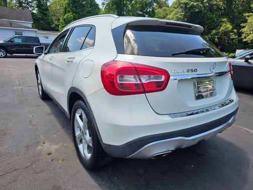 2018 Mercedes-Benz GLA 250 Base