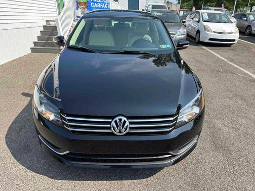 2014 Volkswagen Passat 1.8T Auto SE