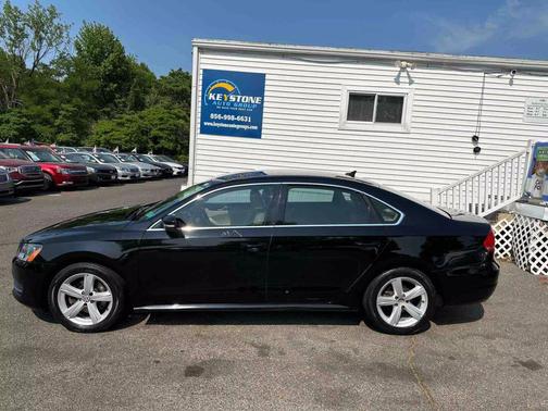 2014 Volkswagen Passat 1.8T Auto SE