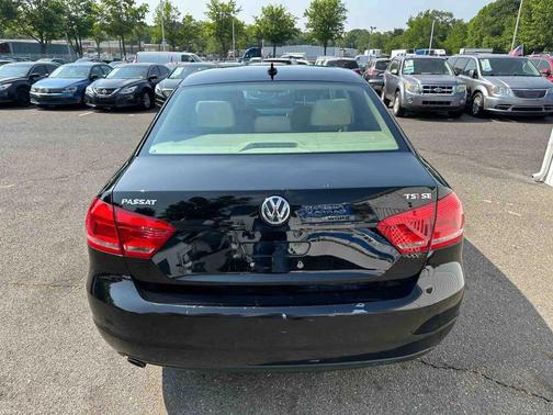 2014 Volkswagen Passat 1.8T Auto SE