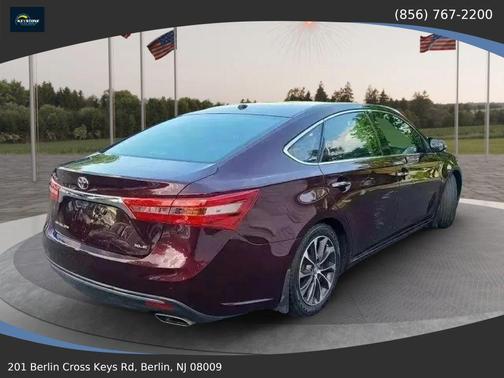 2018 Toyota Avalon XLE