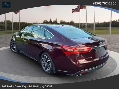 2018 Toyota Avalon XLE
