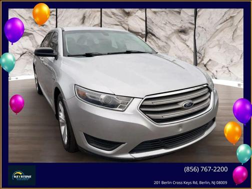 2016 Ford Taurus SE
