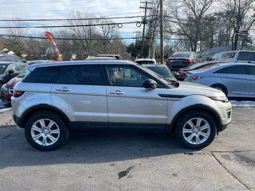 2017 Land Rover Range Rover Evoque SE