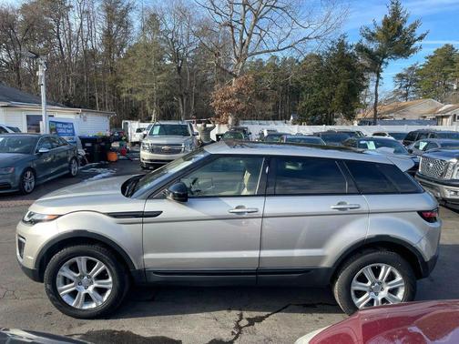 2017 Land Rover Range Rover Evoque SE