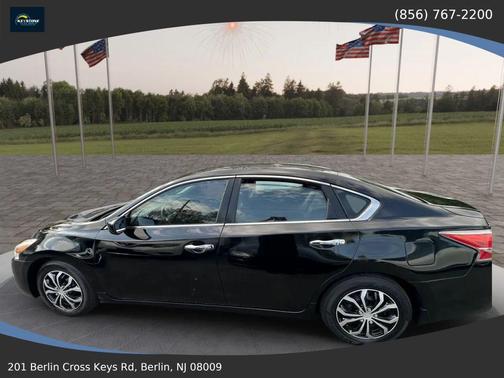 Super Black 2015 Nissan Altima 2.5 S