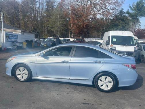 2013 Hyundai SONATA Hybrid Base