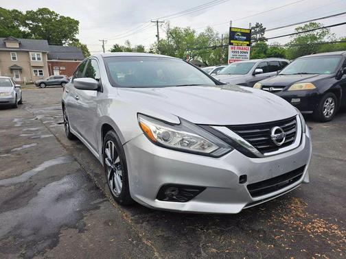 2017 Nissan Altima 2.5 SV
