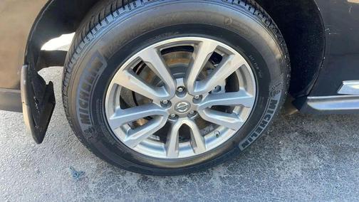 2015 Nissan Pathfinder SL