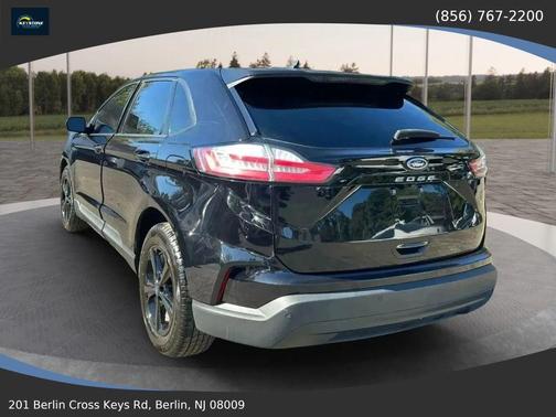 Agate Black Metallic 2021 Ford Edge SE