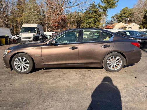 2014 INFINITI Q50 Hybrid Premium