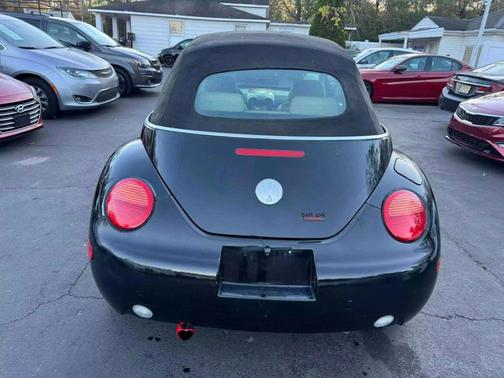 2003 Volkswagen New Beetle GLS 1.8T
