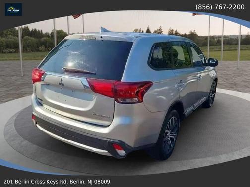 2018 Mitsubishi Outlander SE