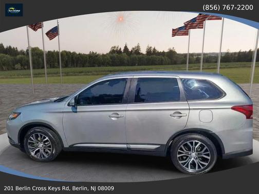 2018 Mitsubishi Outlander SE