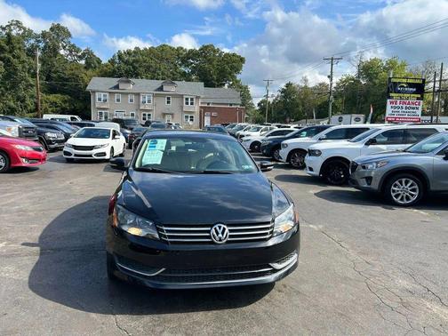 2014 Volkswagen Passat 1.8T S
