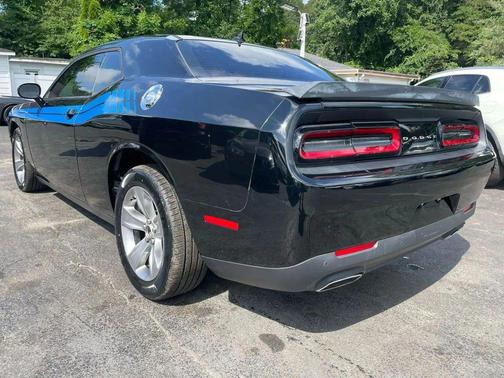 2017 Dodge Challenger SXT