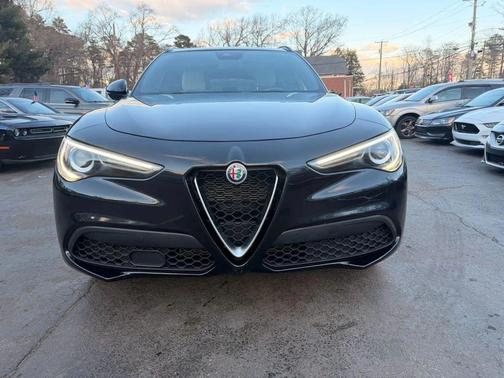 2020 Alfa Romeo Stelvio Sport
