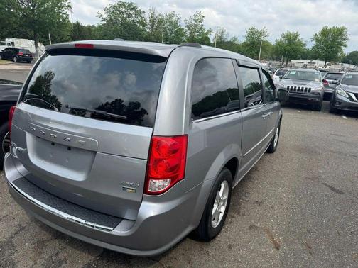 2013 Dodge Grand Caravan Crew