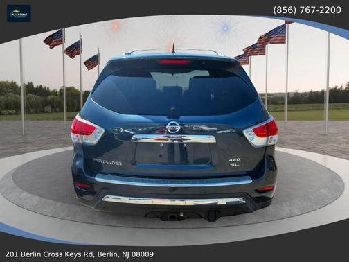 Arctic Blue Metallic 2013 Nissan Pathfinder SL