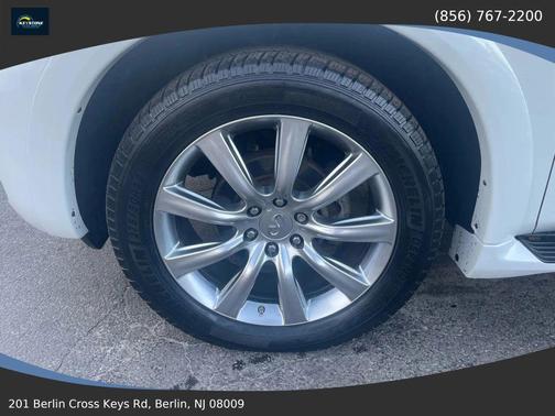 2012 INFINITI QX56 Base