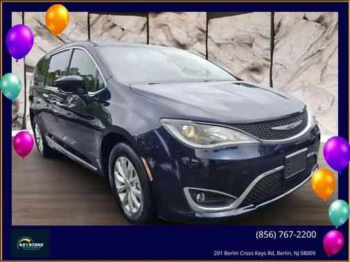 2018 Chrysler Pacifica Touring-L