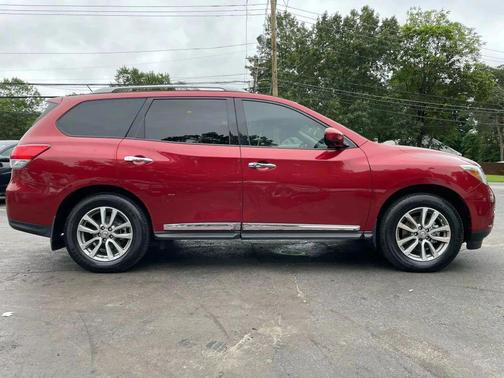 2015 Nissan Pathfinder SL