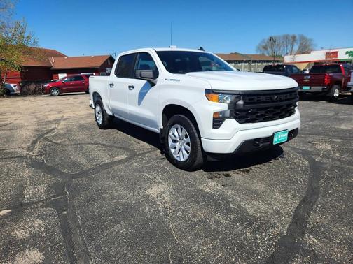 2022 Chevrolet Silverado 1500 Custom