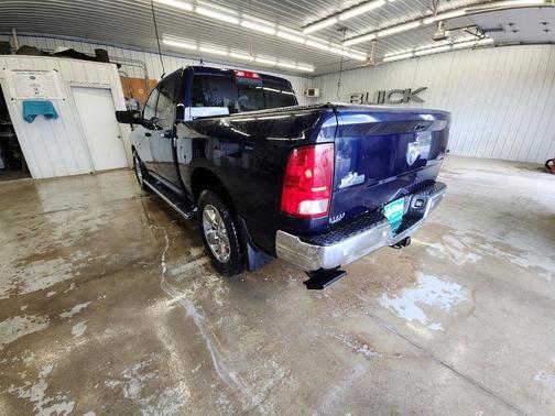 True Blue Pearlcoat 2017 RAM 1500 Big Horn