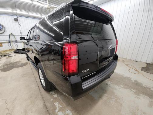 Black 2019 Chevrolet Suburban LT