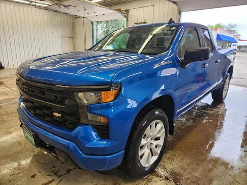 2022 Chevrolet Silverado 1500 Custom