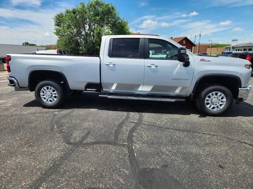 2022 Chevrolet Silverado 3500 LT