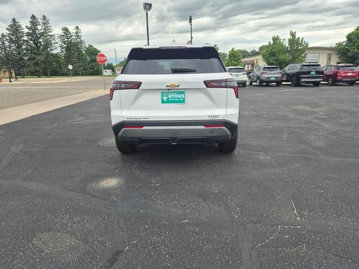 Summit White 2026 Chevrolet Equinox 1LT