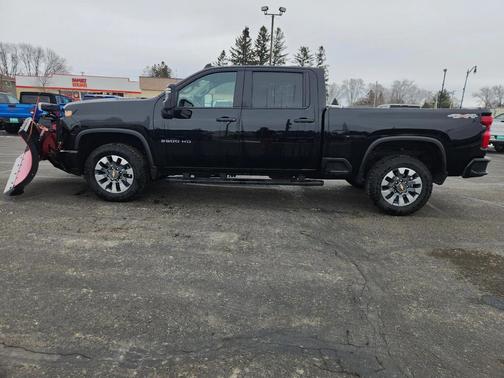 2024 Chevrolet Silverado 2500 Custom